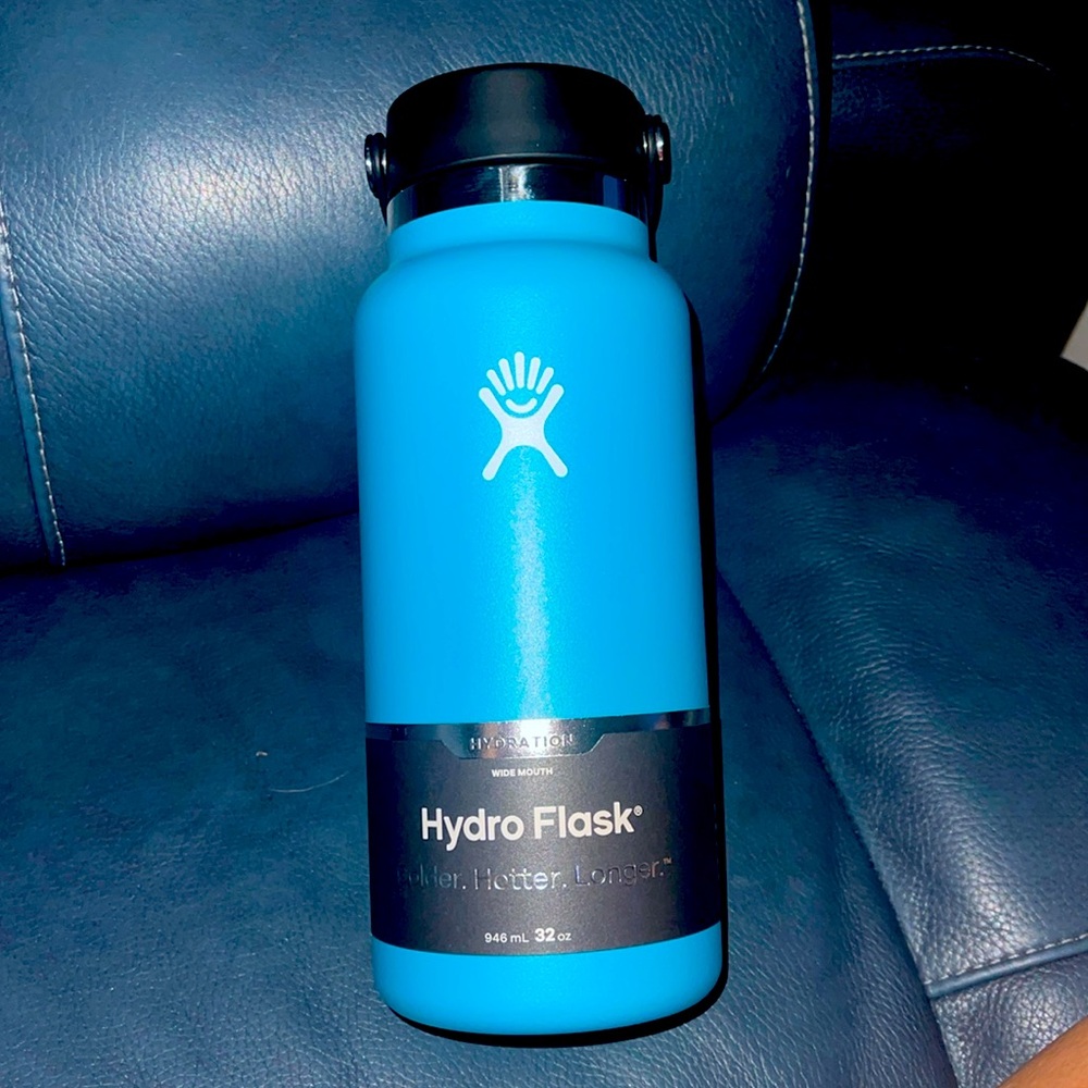Hydro Flask 32oz wide mouth  ✨Brand new in package 🔥